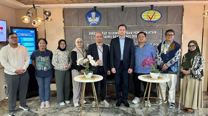 Kunjungan JSC Positive Technologies ke Kemendiktisaintek: Perkuat Kolaborasi Pengembangan Talenta Siber Nasional