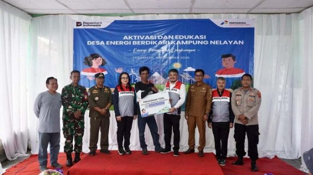 Pertamina NRE Nyalakan Cahaya Baru Nelayan Cilamaya