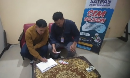Satpas Bondowoso Hadirkan Layanan ‘SIM Delivery’—Antar Kartu SIM Langsung ke Alamat Pemohon