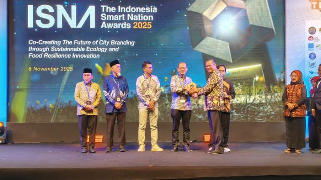 Raih Penghargaan Nasional Spesial Award ISNA 2025, Langkat Cerdas Nyata