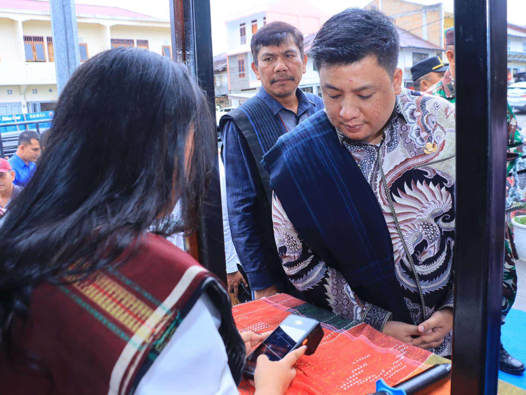 Objek Wisata Pallombuan Resmi Dibuk, Bupati Teken Prasasti Peresmian