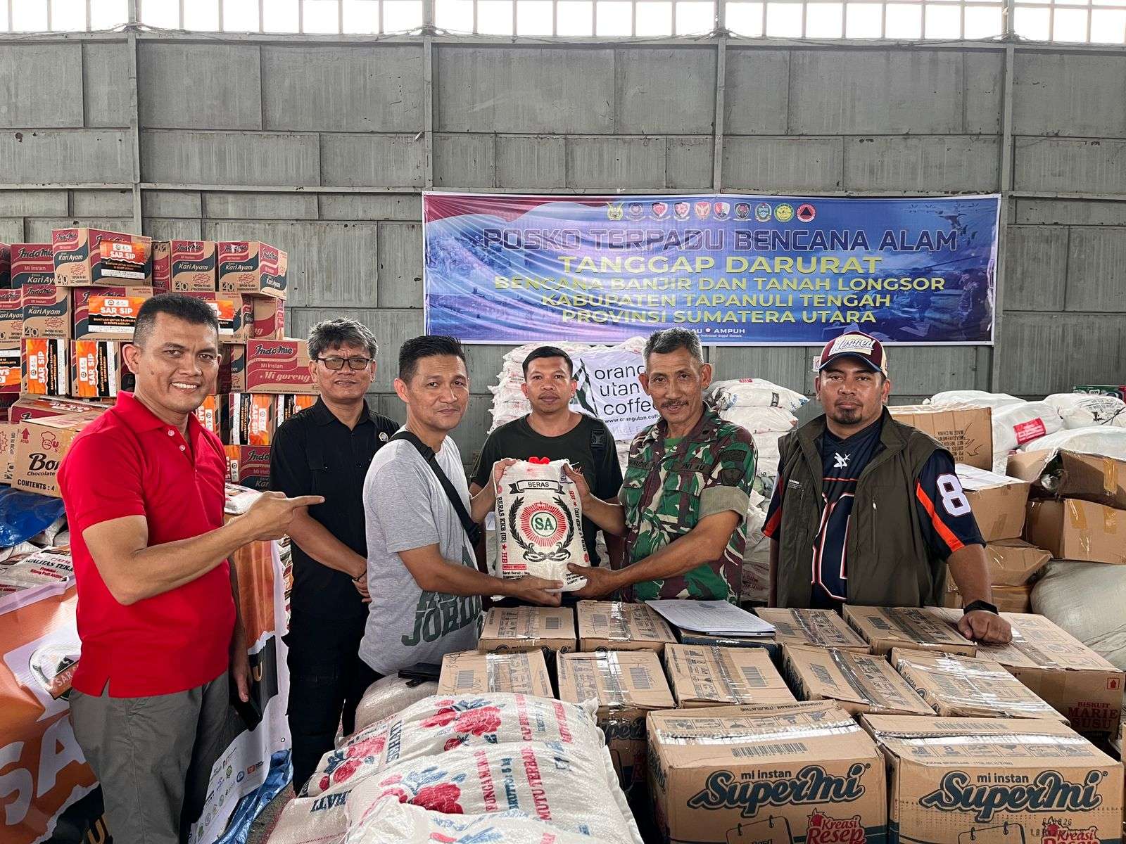 Solidaritas Melayang di Udara! TNI AU Hercules Bawa BKAG Bantu Korban Banjir Aceh