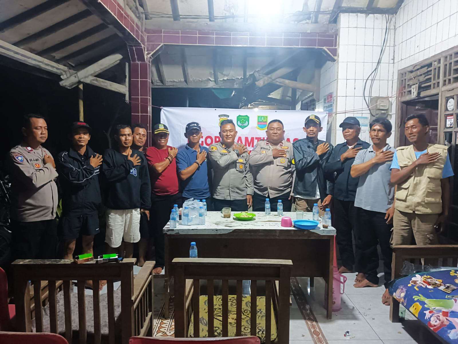 Kapolsek Kedung Waringin Gelar Ngopi Kamtibmas, Perkuat Sinergi Jelang Tahun Baru 2026