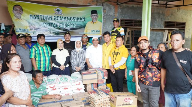Golkar Sigap”:Ijek dan Pengurus DPD Golkar Kabupaten Langkat Salurkan Bantuan Kemanusiaan Besar – besaran untuk Korban Banjir