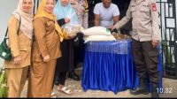 Monitoring Penyaluran Cadangan Pangan Pemerintah Daerah di Kelurahan Pasar Bhayangkara Berjalan Lancar, Polsek Talang Ubi Pastikan Keamanan dan Ketertiban