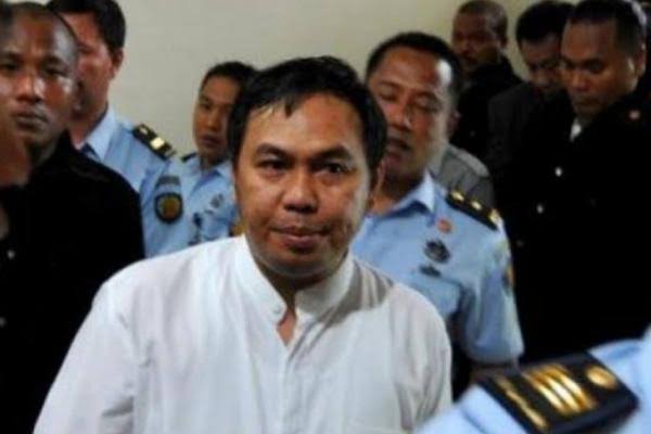 Tipu Miliaran Rupiah Agusrin Mantan Gubernur Bengkulu Jadi DPO