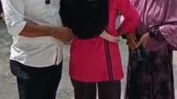 Kawal Langsung Bantuan Sosial, Kades Karangsari Bao Umbara Pastikan Warga Kurang Mampu Terperhatikan