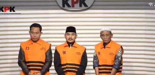 KPK Tetapkan Bupati Bekasi Ade Kuswara Kunang dan Ayahnya Sebagai Tersangka Suap Proyek