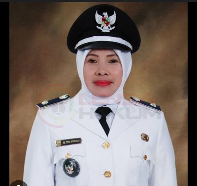 Keterangan foto: Kepala Desa Kedungwaringin, Kecamatan Kedungwaringin, Kabupaten Bekasi, Hj. Tita Komala Spd-i,