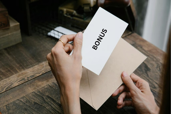 Memaksimalkan Bonus Akhir Tahun Melalui Investasi Reksa Dana