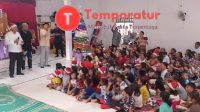 Rayakan Natal di Pengungsian, Bupati Taput Bawa Pengharapan bagi Korban Bencana