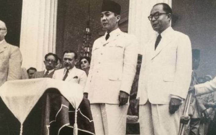 jejak soekarno sang proklamator kemerdekaan republik indonesia 6oAUEv7aHW