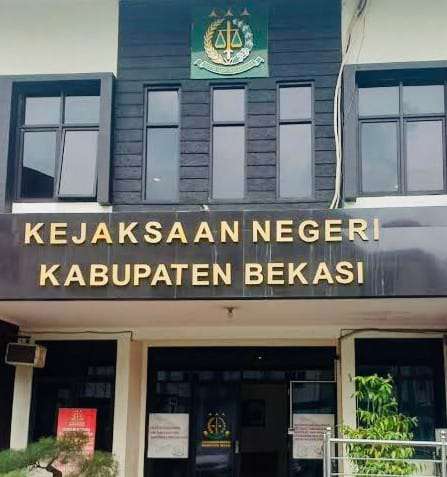 Didampingi Ormas GSN dan Tokoh Masyarakat, LSM JaMWas dan KOMPI Laporkan Pengurus Koperasi Rusa Berlian di RSUD Cabangbungin ke Kejari Kabupaten Bekasi