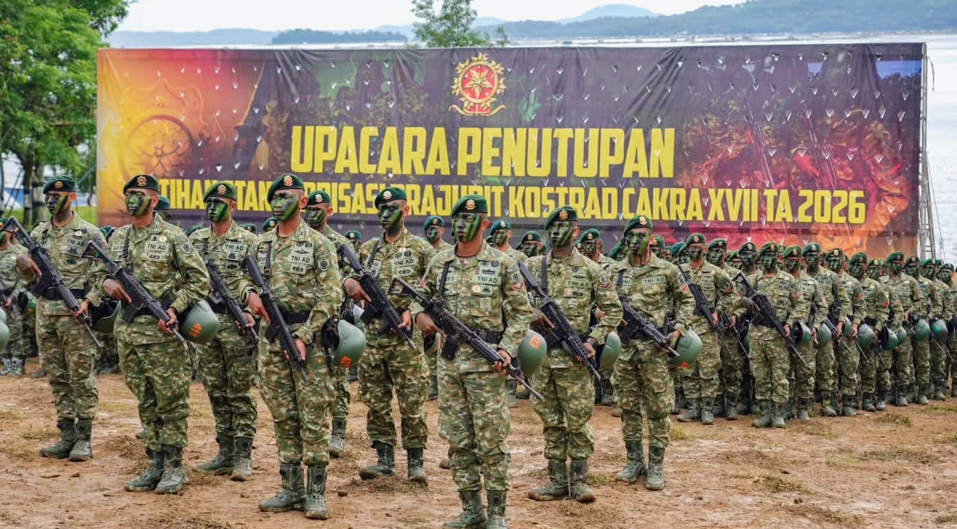 Pangkostrad Tutup Latihan Standardisasi Prajurit Kostrad Cakra XVII