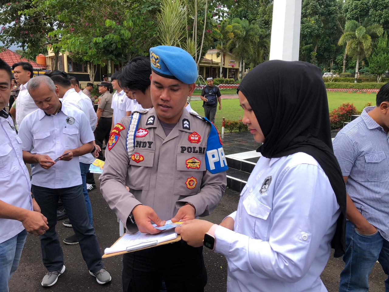 Propam Polres Pagar Alam Cek Administrasi Personel, Wujudkan Disiplin dan Profesionalisme