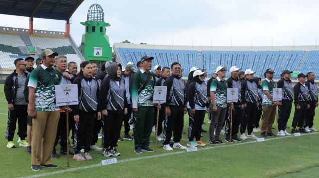 Dewan perwakilan rakyat daerah menggelar pekan olahraga DPRD kabupaten bandung