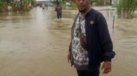 Banjir Rendam Puluhan Rumah di Muara Gembong, Warga Kesulitan Beraktivitas Banjir Rendam Puluhan Rumah di Muara Gembong, Warga Kesulitan Beraktivitas