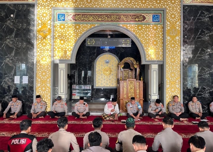 POLRES PALI PERKUAT IMAN DAN INTEGRITAS PERSONEL MELALUI KEGIATAN BINROHTAL