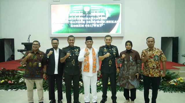Sinergi TNI-Pemkab Bekasi Jadi Kunci Stabilitas, Plt Bupati Sambut Dandim 0509 yang Baru