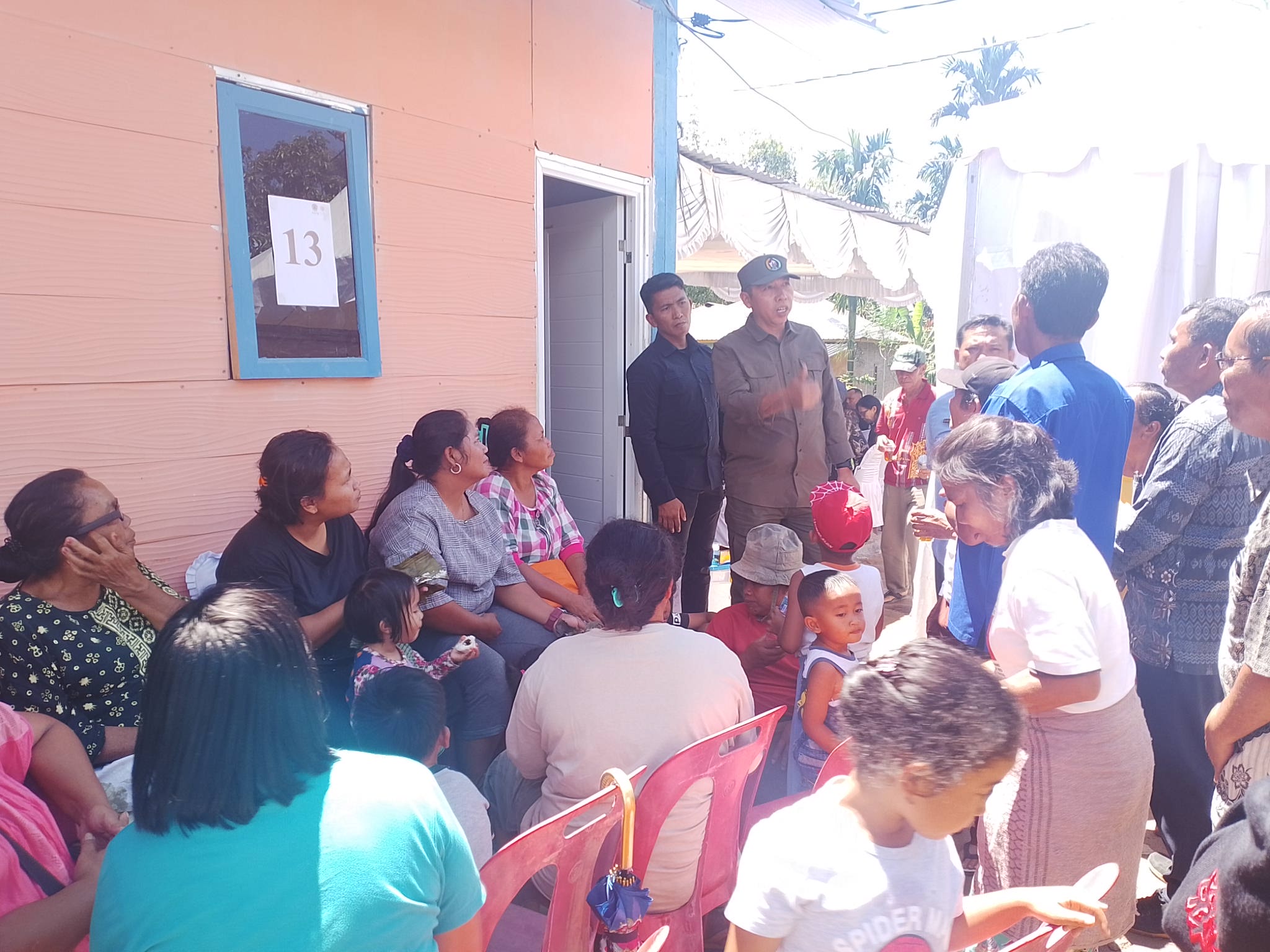 Mendagri Resmikan Huntara Taput