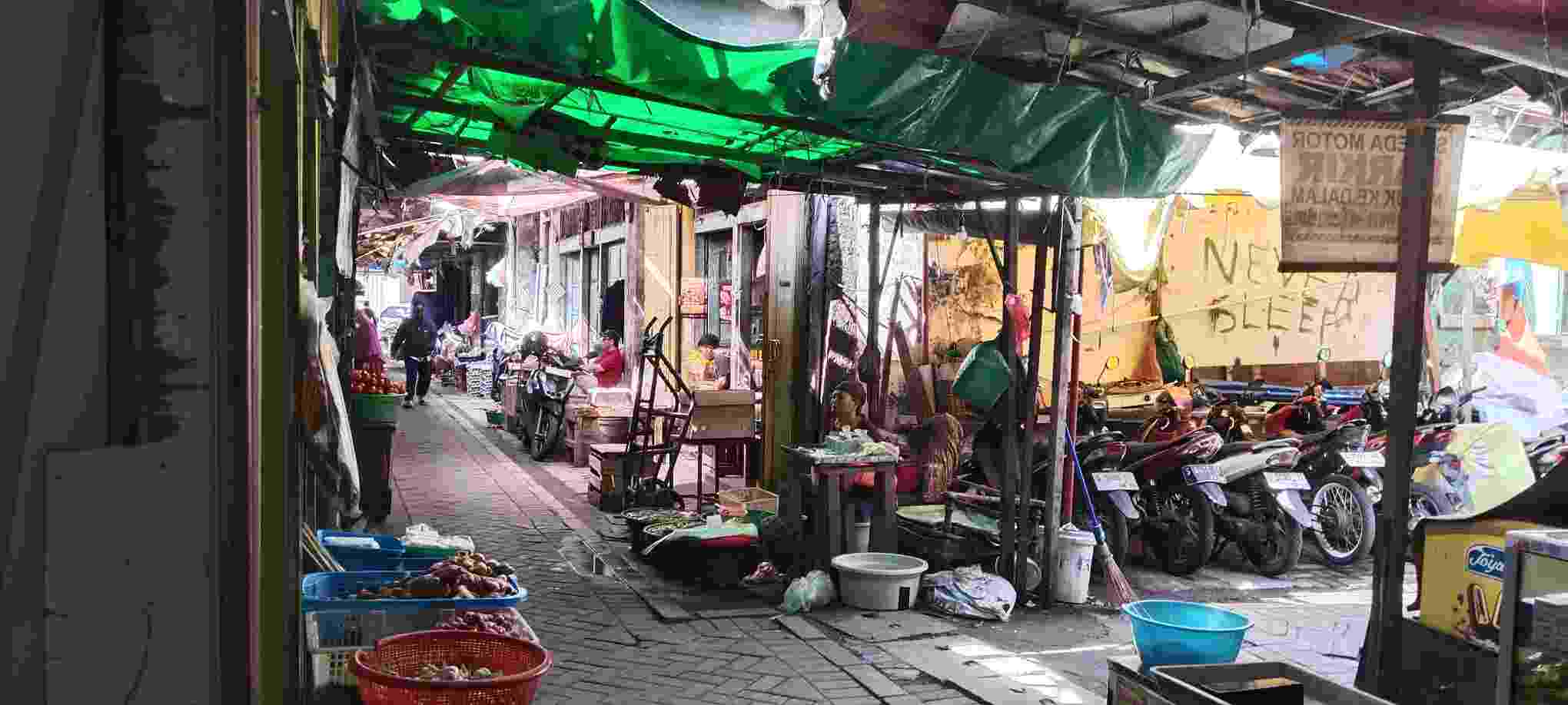 Rhamadan Pasar Tradisional Nyamplungan Sepi