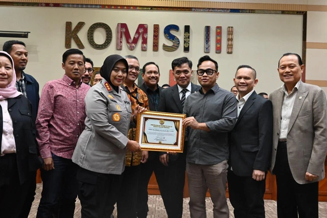 Redam Konflik Harapan Indah, Kapolres Metro Bekasi Diganjar Penghargaan
