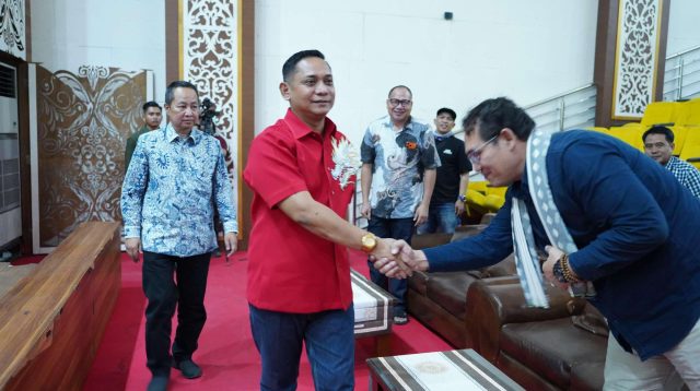 Gebrakan 2,5 Bulan Menjabat, Plt Bupati Bekasi Rencana Pembentukan Satgas PAD di Hadapan Insan Pers