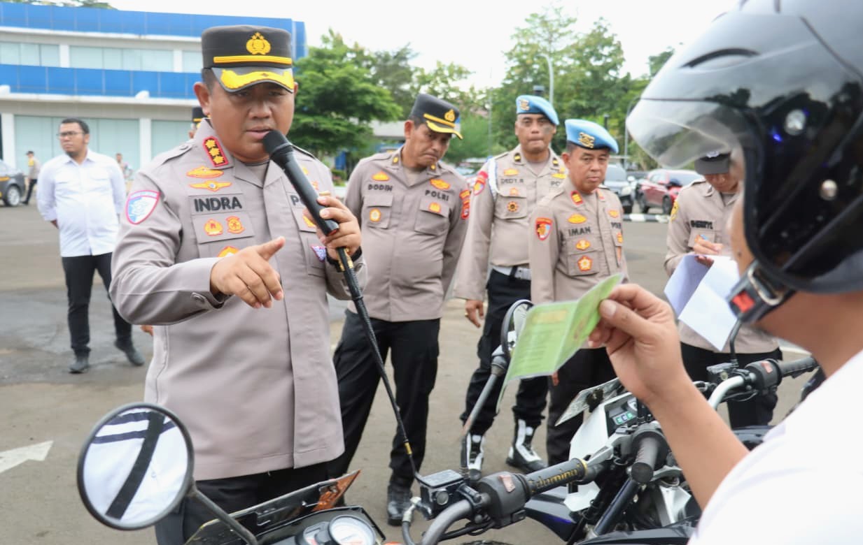 Jelang Operasi Ketupat Maung 2026, Kapolresta Tangerang Cek Kesiapan Kendaraan Dinas