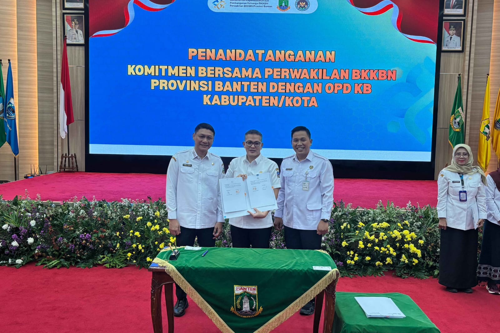 OPDKB se-Banten Teken PKS Pengendalian Penduduk dan KB 2026