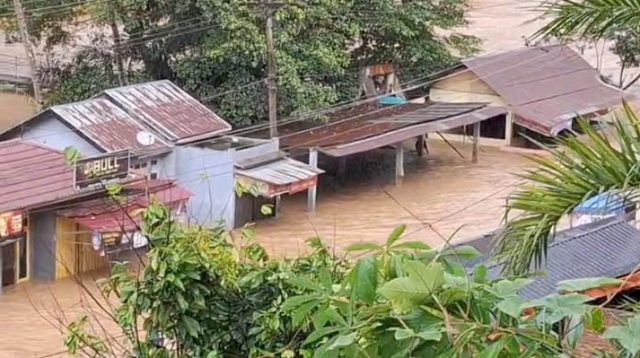 Miris! Bantuan Pasca Banjir Desa Aek Libung Diduga Tidak Merata, Warga Sebut Ada Kerabat Kades Terima Bantuan