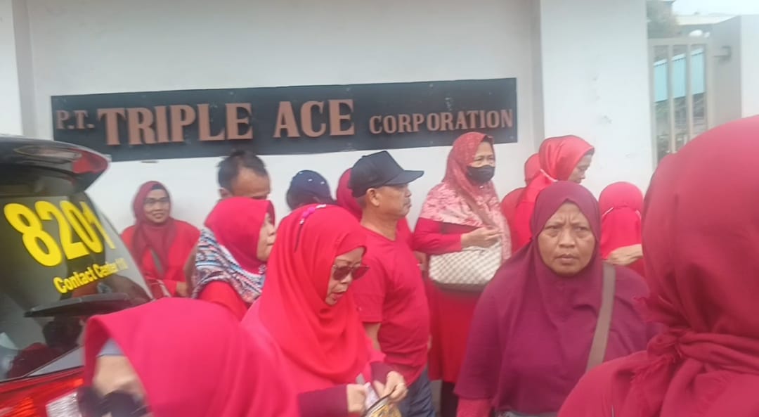 80 Karyawan PT Triple Ace Corp Gelar Aksi Ujuk Rasa, Tuntut 15 Bulan Gaji Belum Dibayarkan