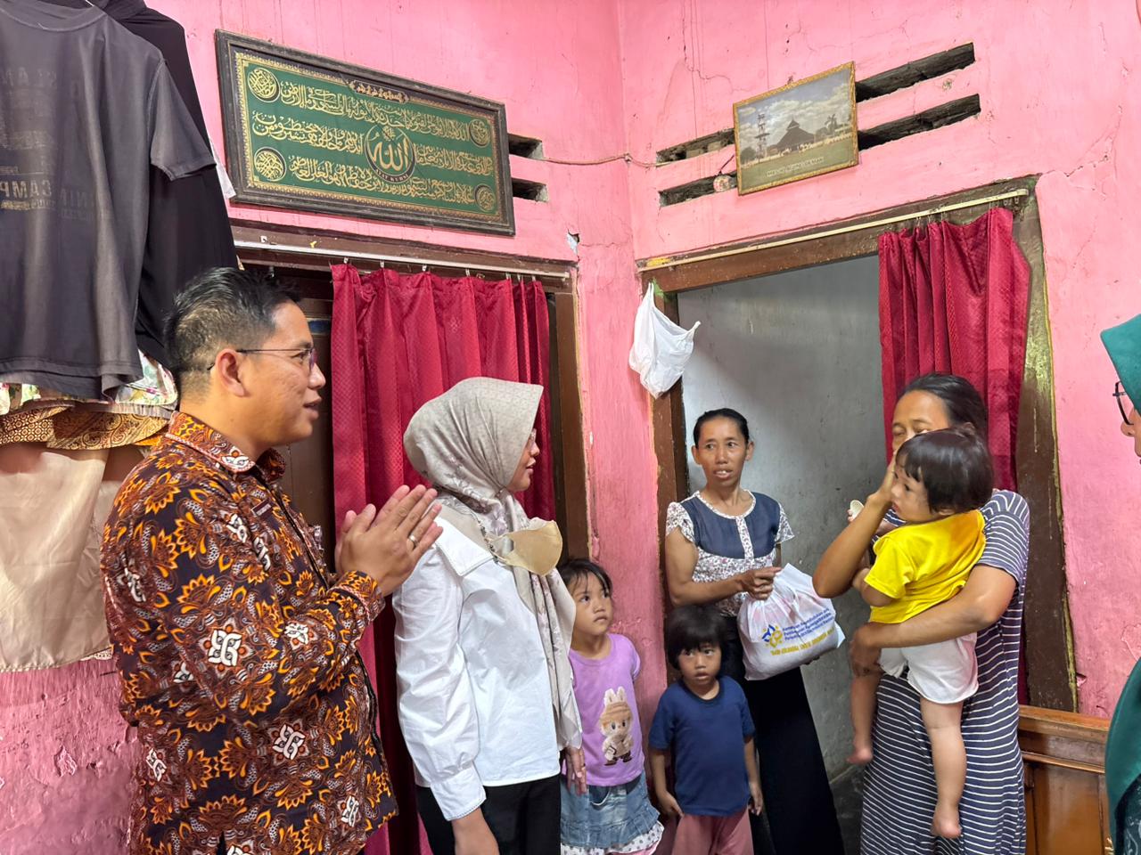 DWP Kemendukbangga/BKKBN Banten Berbagi untuk 30 Keluarga Risiko Stunting di Kota Serang