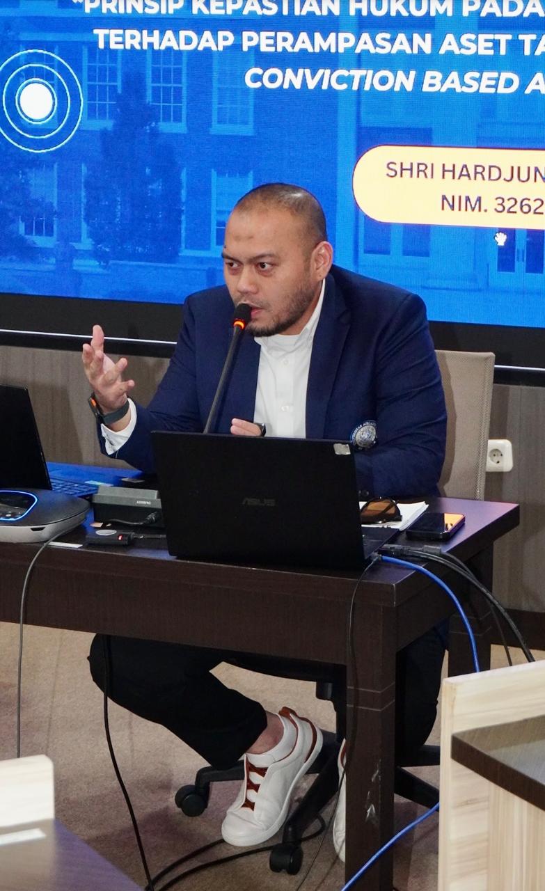 Ujian Kelayakan Disertasi di Unair, Hardjuno Wiwoho Bahas Reformasi Hukum Perampasan Aset