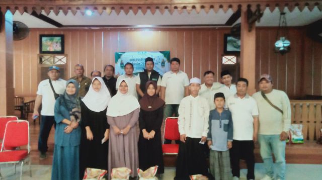 Pokja Wartawan DPRD Kabupaten Bekasi Santuni Puluhan Anak Yatim