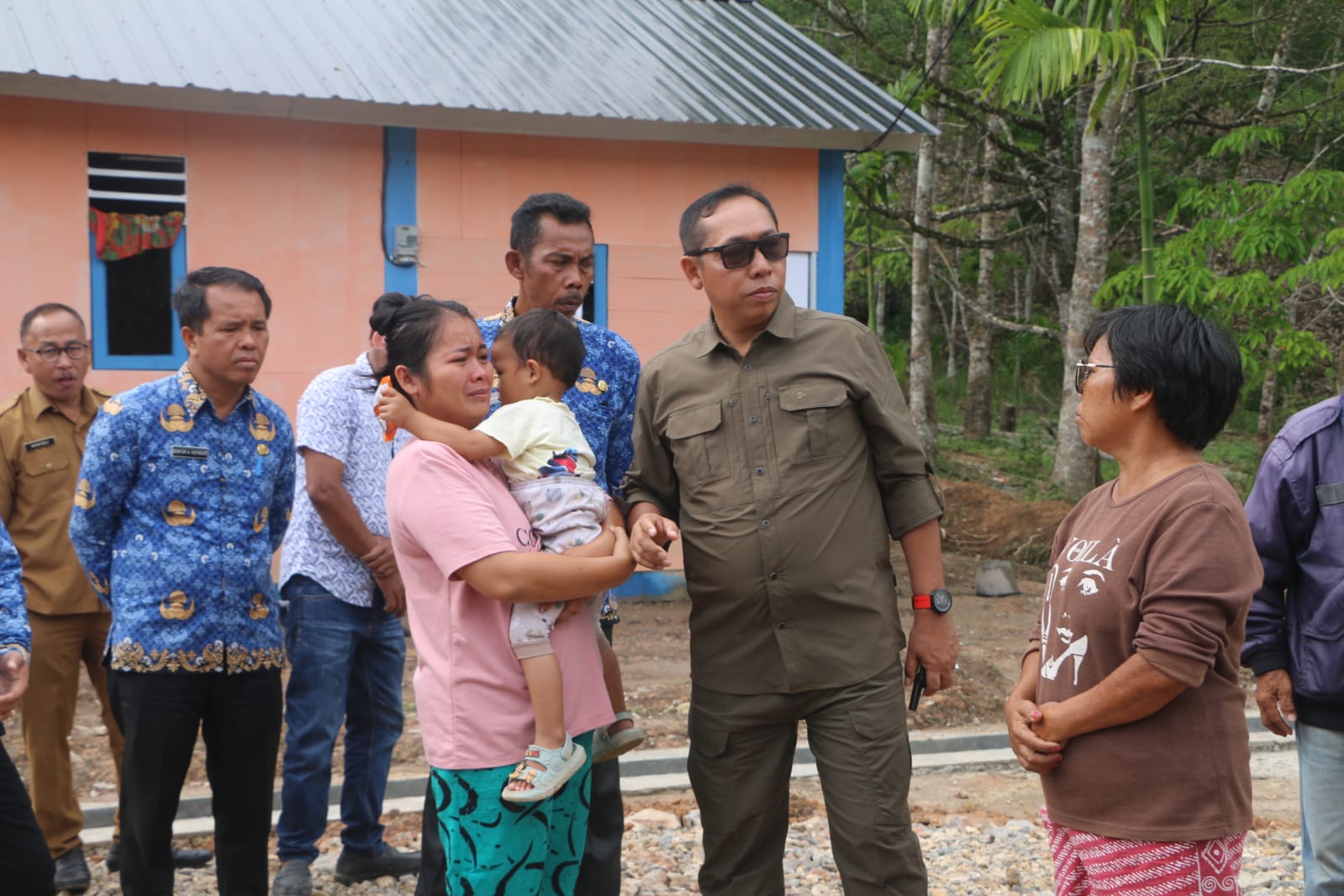 Akselerasi Pemulihan Pascabencana, Bupati Taput Tinjau Huntara dan Siapkan Huntap