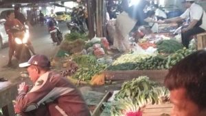 Pasar Tumpah Ramayana Cikarang Meluas, Picu Kemacetan dan Keluhan Pedagang. 27-04-2026