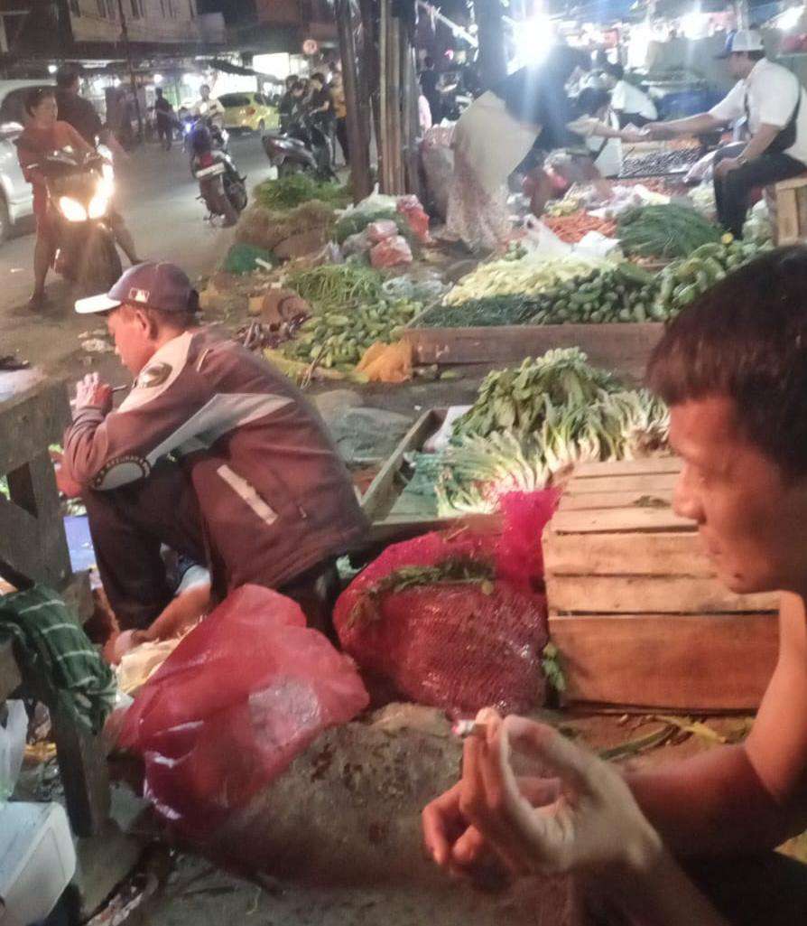 Pasar Tumpah Ramayana Cikarang Meluas, Picu Kemacetan dan Keluhan Pedagang. 27-04-2026