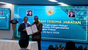 Serah Terima Jabatan Sah, Jumhur Kini Mimpin Kementerian Lingkungan Hidup