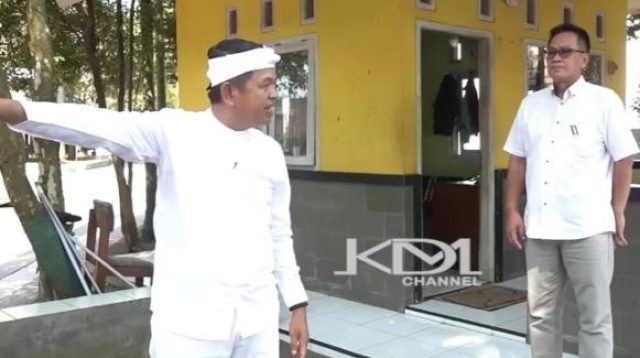 Kalau Kumuh Ya Kumuh, Jangan Nyanggah,KDM Semprot Kepala SMAN 2 Subang Saat Sidak