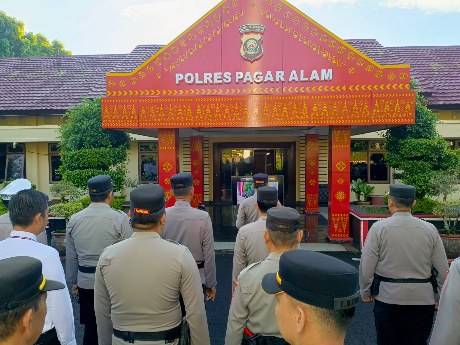 48 Personel Berprestasi Diguyur Penghargaan, Polres Pagar Alam Ikuti Apel Kapolda Sumsel Secara Virtual