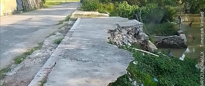 Jalan Utama Desa Karangsari Belum Diperbaiki, Pemdes Tegaskan Sudah Rutin Diusulkan Lewat Musrenbang