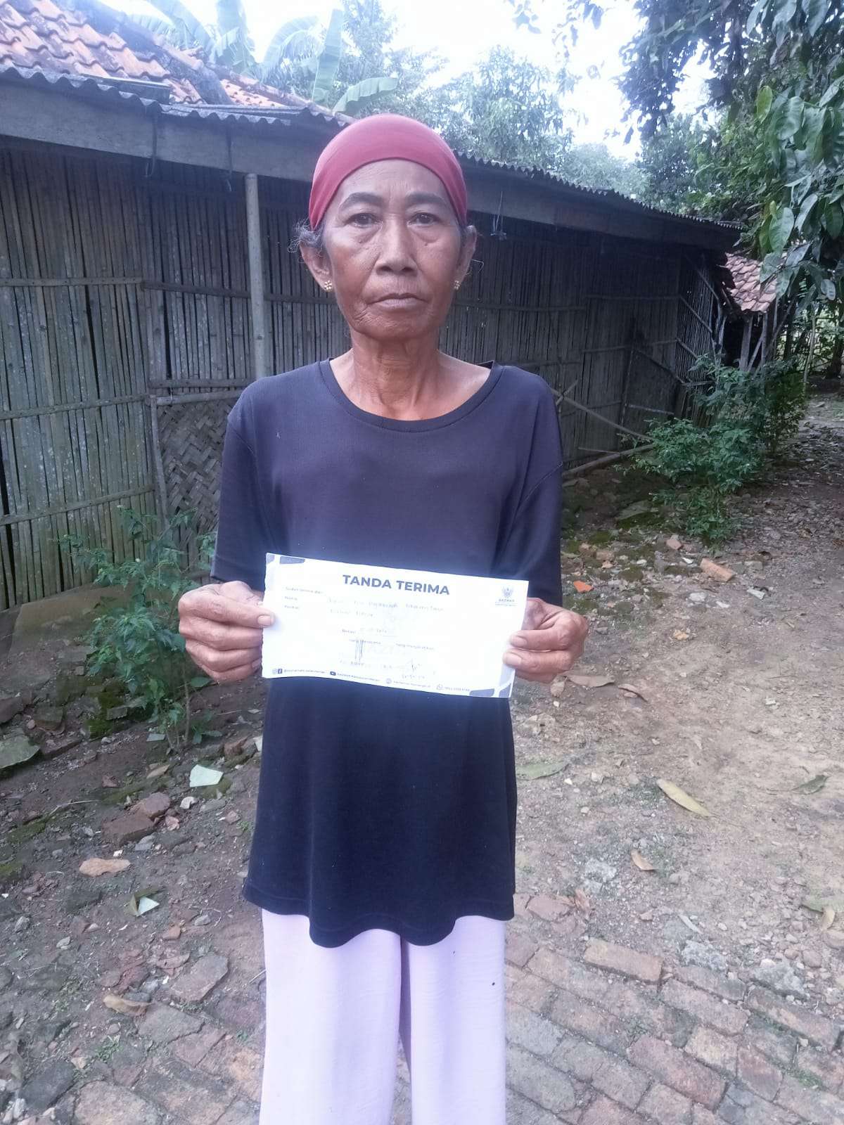 Janda Tua di Hegarmanah Berharap Uluran Tangan BAZNAS Kabupaten Bekasi