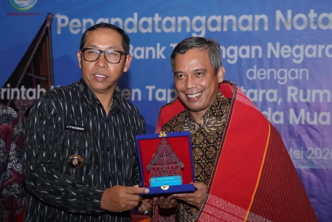 Pemkab Taput dan BTN Teken Kerja Sama Pengelolaan Keuangan Daerah dan Pemberdayaan UMKM  ‎