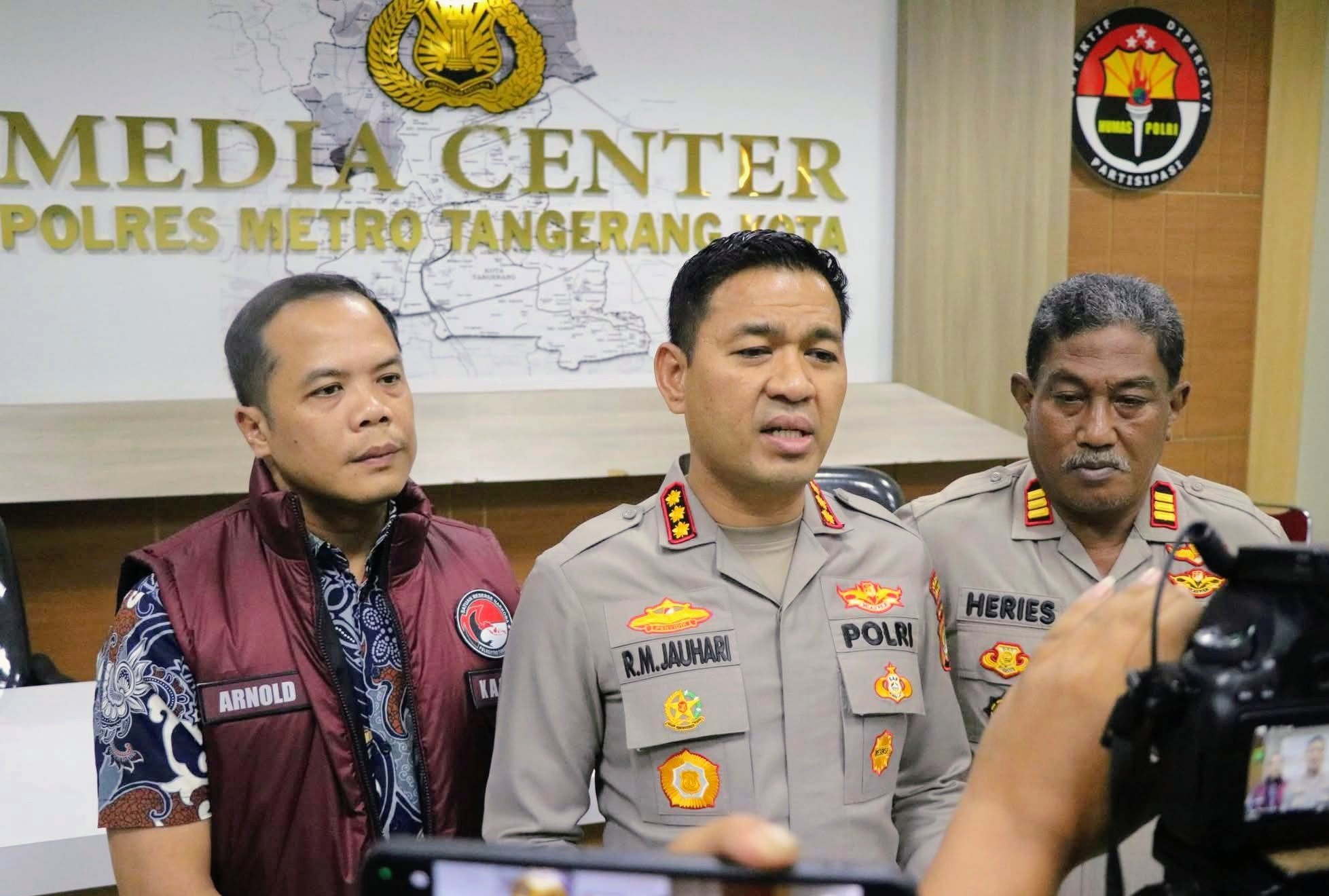 Polisi Ungkap Peredaran Ganja 1 Kilo di Tangerang-Tangsel