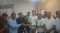 Aliansi Masyarakat Kaltim Serahkan Surat Terbuka ke Presiden, Minta KPK Periksa Gubernur Rudy Mas’ud
