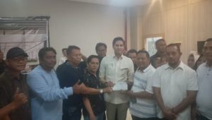 Aliansi Masyarakat Kaltim Serahkan Surat Terbuka ke Presiden, Minta KPK Periksa Gubernur Rudy Mas’ud