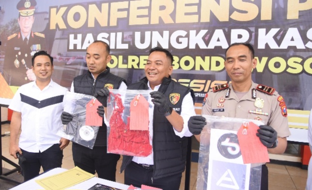 Terbongkar! Live Streaming Asusila Berbayar Digerebek, Dua Pelaku Diamankan Polres Bondowoso