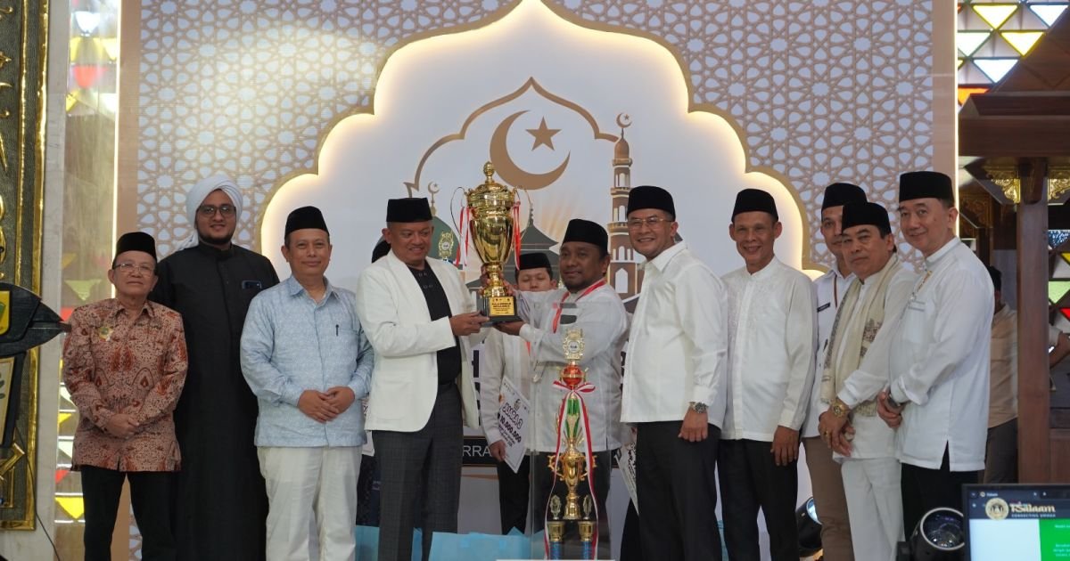 Pesan Damai dan Harmoni untuk Dunia, dari Gema Merdu Suara 1 Keterangan foto : Menyambut Tahun Baru Islam 1 Muharram 1448 Hijriah, Pemerintah Kabupaten Bogor menggelar perhelatan nasional bertajuk "Tasyakur dan Perayaan Tahun Baru Islam 1 Muharram 1448 H" di Masjid Raya Nurul Wathon, Pakansari, Bogor, pada Selasa (16/6/2026).
