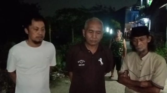 Penantian Warga Terjawab, Jalan Rusak Kampung Tanah Baru Desa Harjamekar Akhirnya Dicor