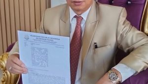 Robert Simangunsong: Kantongi Surat Kejagung, Pemkot Surabaya WAJIB Bayar Rp 104 Miliar Tanpa Tawar! Robert Simangunsong: Kantongi Surat Kejagung, Pemkot Surabaya WAJIB Bayar Rp 104 Miliar Tanpa Tawar!